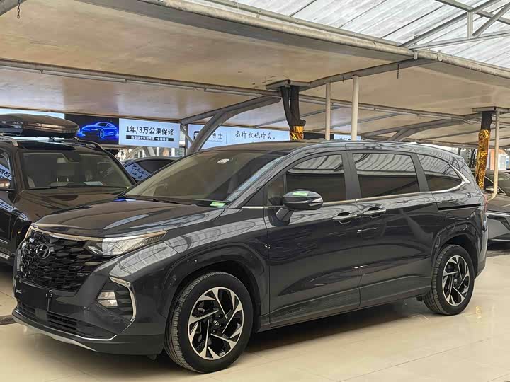 Фото 1 - Hyundai Custo