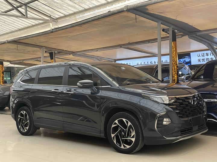 Фото 3 - Hyundai Custo