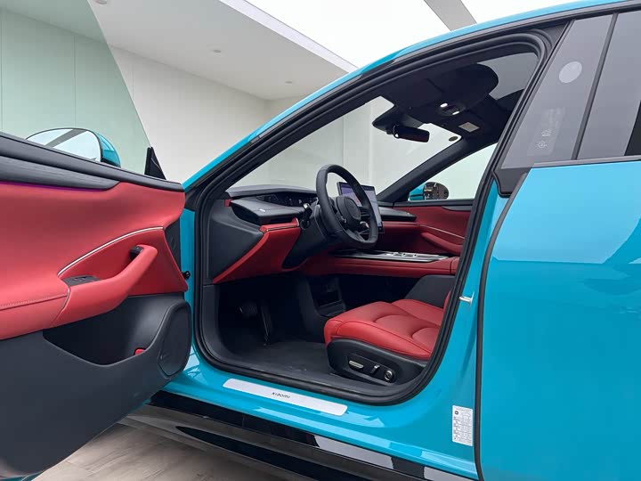 Фото 8 - Xiaomi SU7