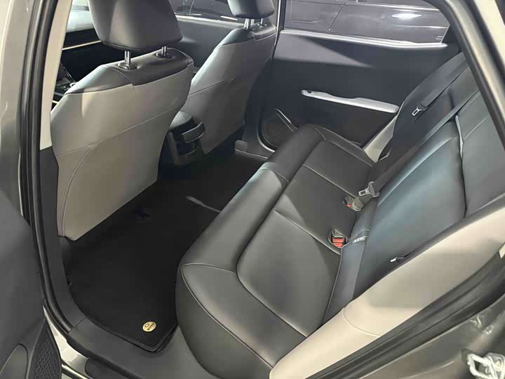 Фото 7 - Toyota bZ3