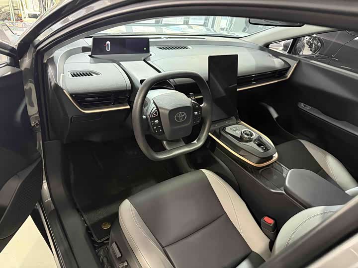 Фото 9 - Toyota bZ3