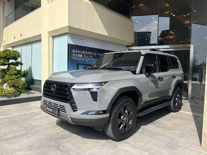 Фото 2 - Lexus GX