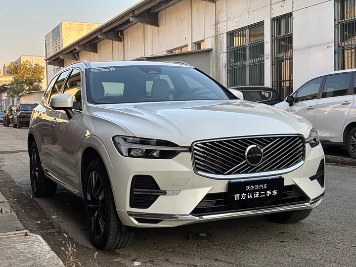 Фото 3 - Volvo XC60