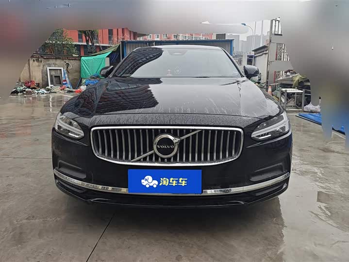 Фото 2 - Volvo S90
