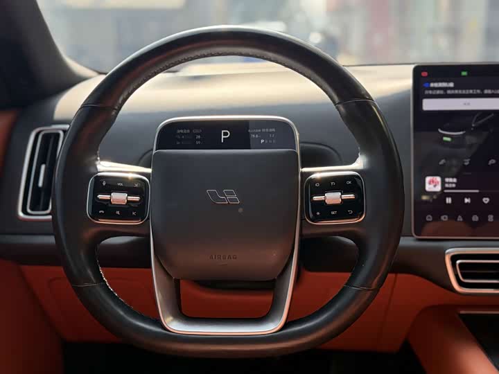 Фото 4 - LiXiang L9