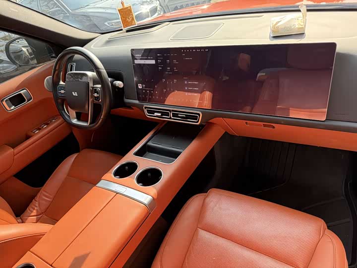 Фото 9 - LiXiang L9