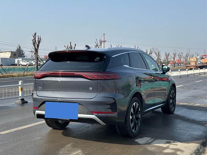 Фото 6 - BYD Tang Hybrid/EV