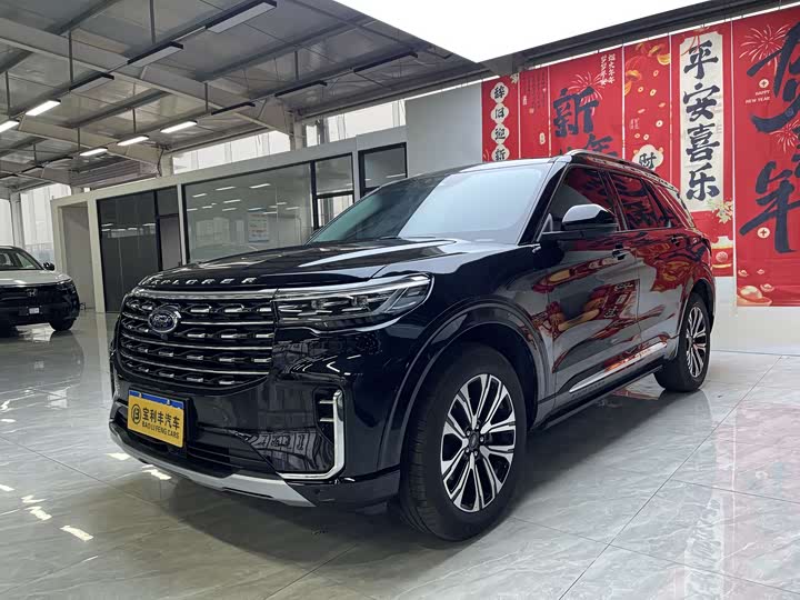 Фото 1 - Ford Explorer