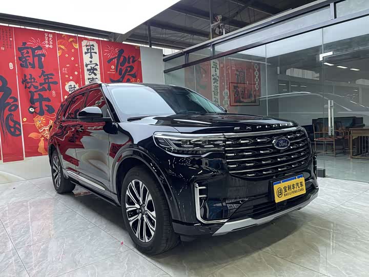 Фото 2 - Ford Explorer