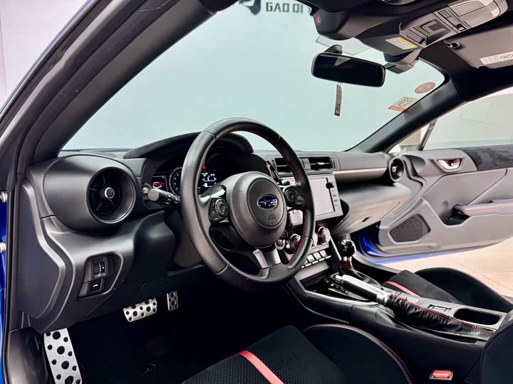 Фото 6 - Subaru BRZ