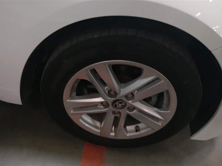 Фото 6 - Toyota Levin