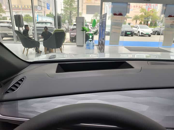 Фото 25 - BAIC Arcfox Alpha T5