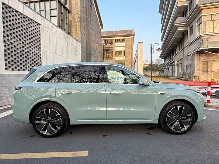 Фото 5 - LiXiang L6