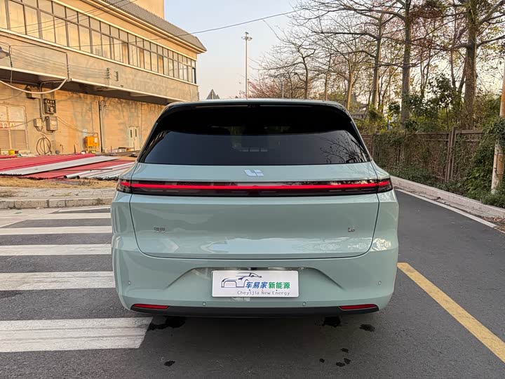 Фото 7 - LiXiang L6