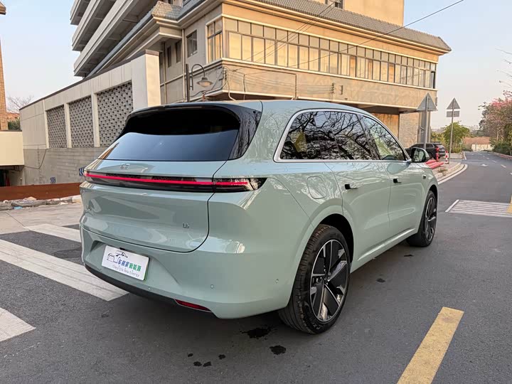 Фото 8 - LiXiang L6