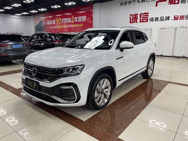 Фото 2 - Volkswagen Tayron X