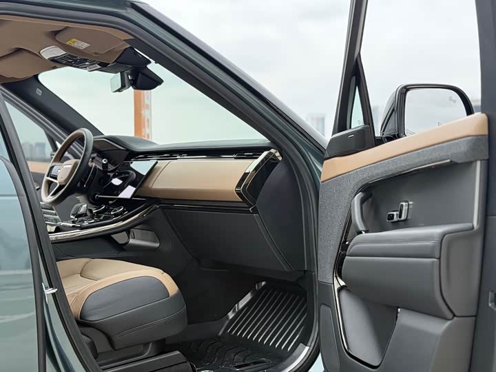 Photo 6 - Land Rover Range Rover Sport