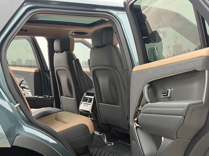 Photo 7 - Land Rover Range Rover Sport