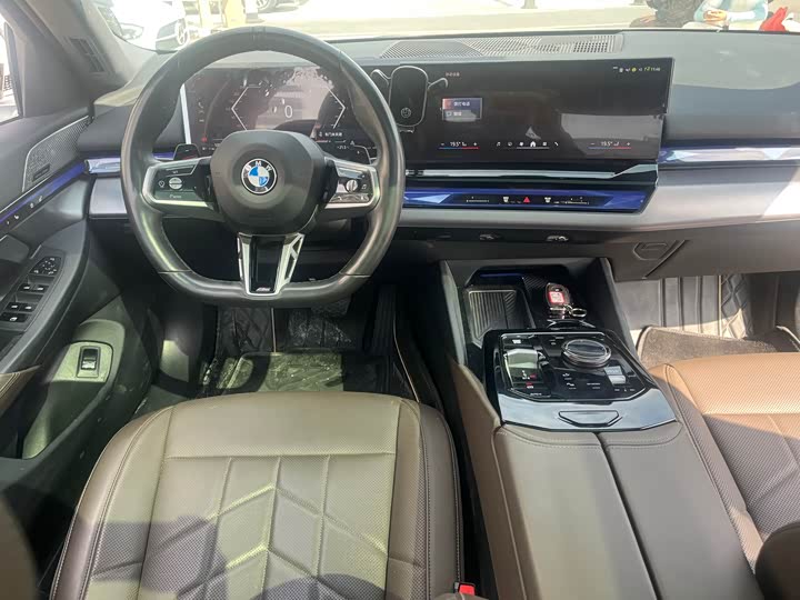 Фото 7 - BMW 5 Series