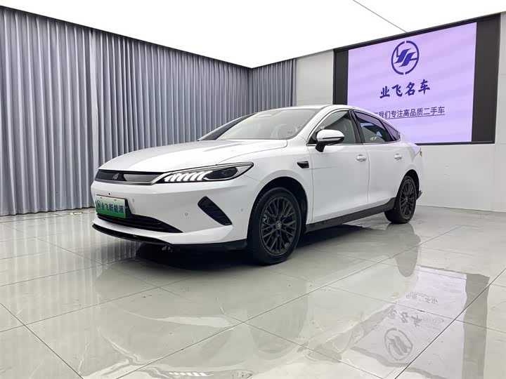 Фото 1 - BYD Qin Plus