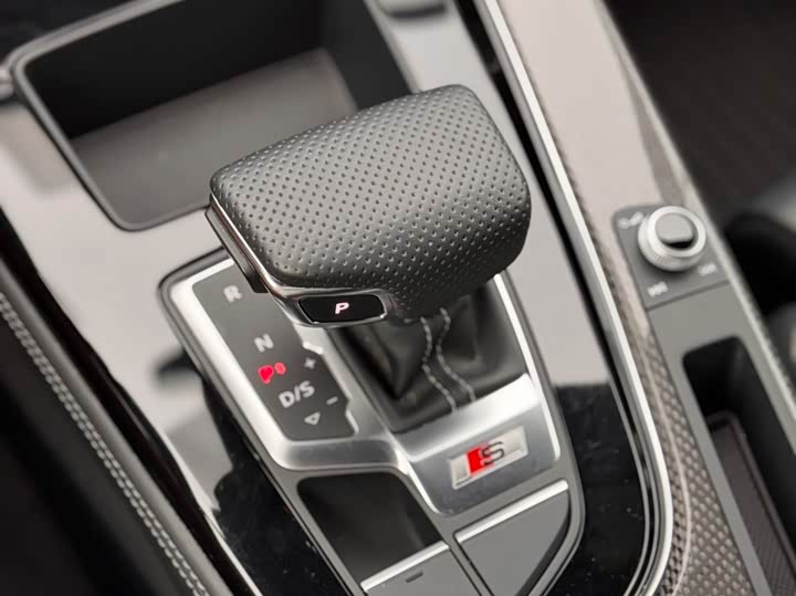 Фото 4 - Audi S5