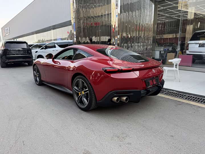 Photo 6 - Ferrari Roma