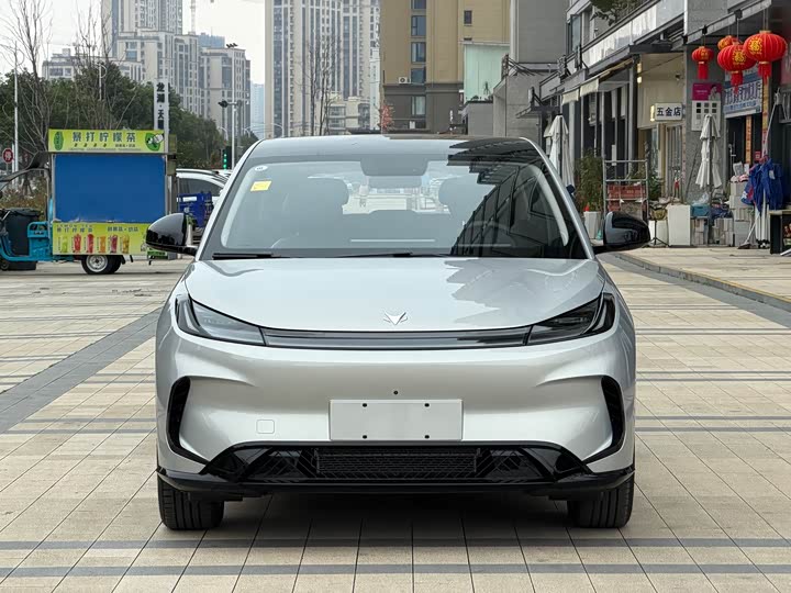 Фото 2 - BAIC Arcfox T1