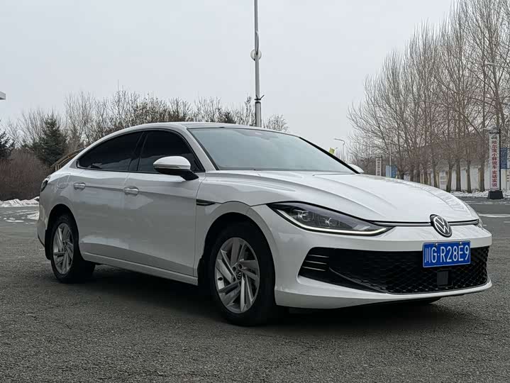 Volkswagen Lamando L 2022 2022款 凌渡L 280TSI DSG炫辣版