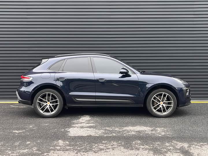 Фото 2 - Porsche Macan