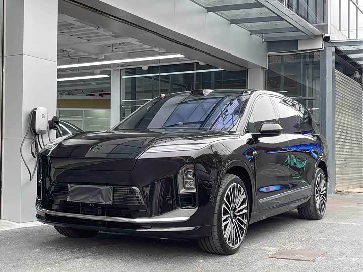 Фото 1 - Nio ES8