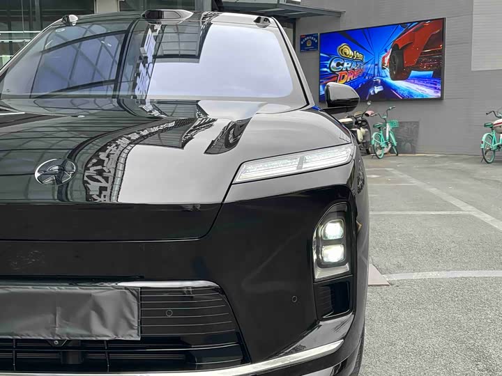 Фото 5 - Nio ES8