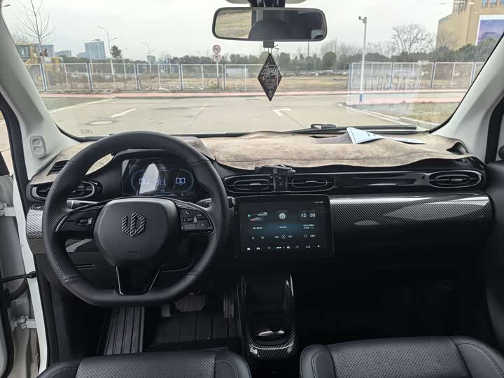 Фото 9 - Leapmotor T03