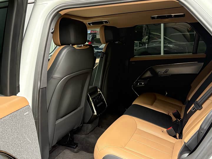 Photo 8 - Land Rover Range Rover Sport