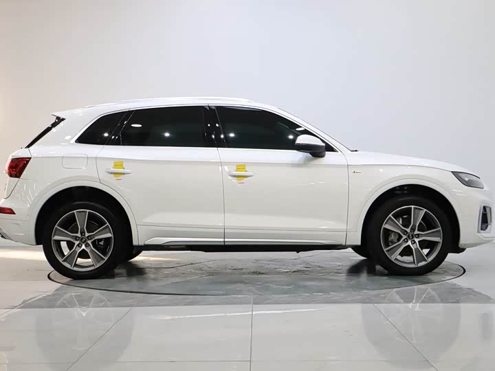 Audi Q5L 2021 2021款 45 TFSI 豪华动感型