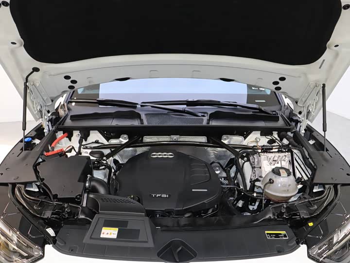 Audi Q5L 2021 2021款 45 TFSI 豪华动感型