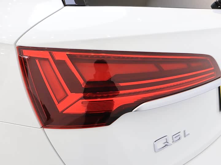 Audi Q5L 2021 2021款 45 TFSI 豪华动感型