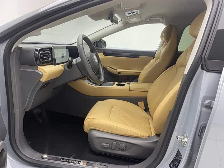 Фото 7 - Leapmotor C01