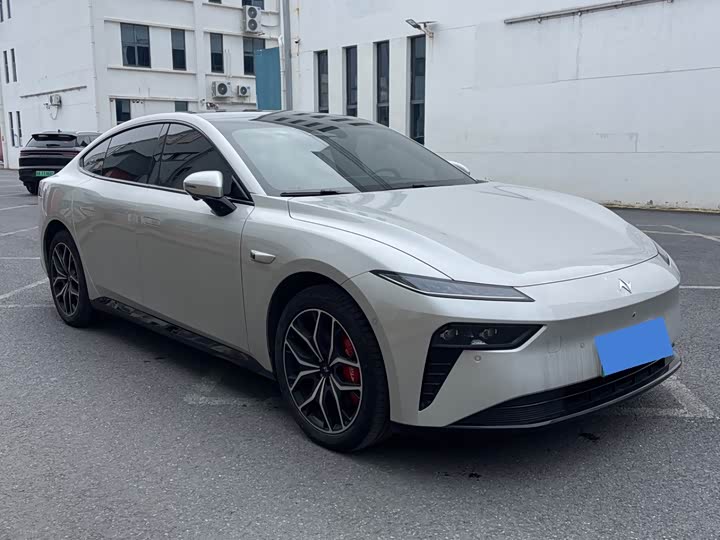 Фото 3 - Dongfeng Yipai eπ 007