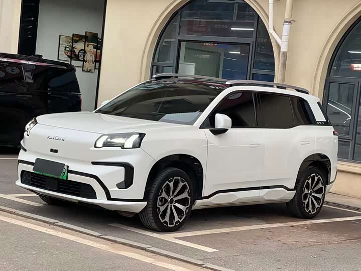 Фото 1 - GAC Aion V