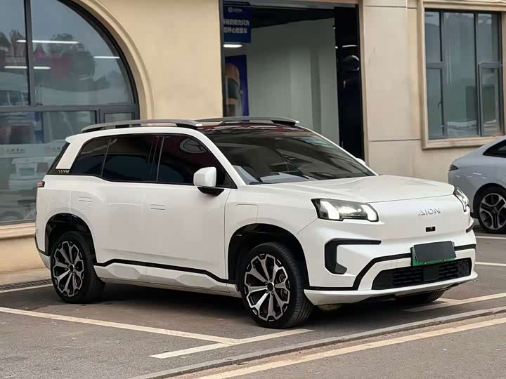 Фото 3 - GAC Aion V