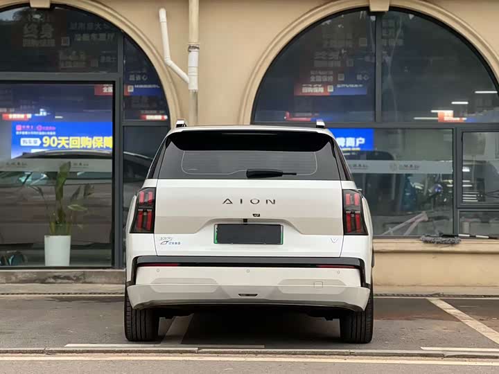 Фото 6 - GAC Aion V