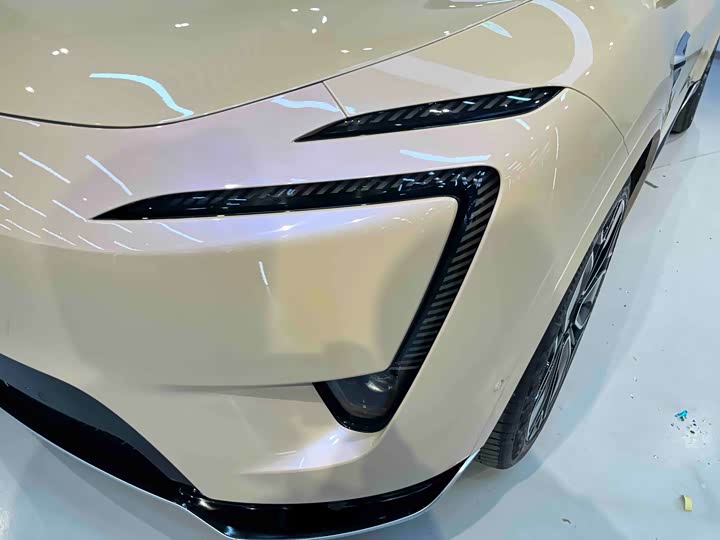 Фото 4 - Avatr 11