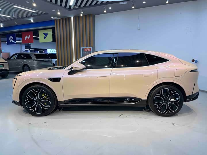 Фото 8 - Avatr 11