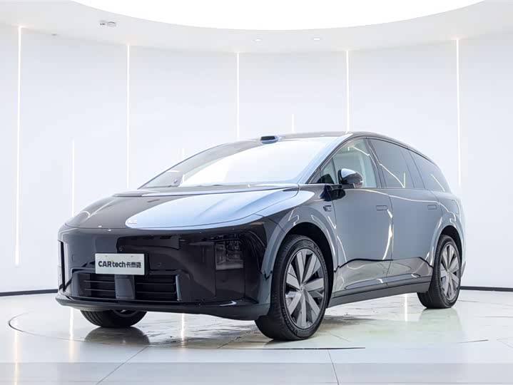 Фото 2 - LiXiang i8