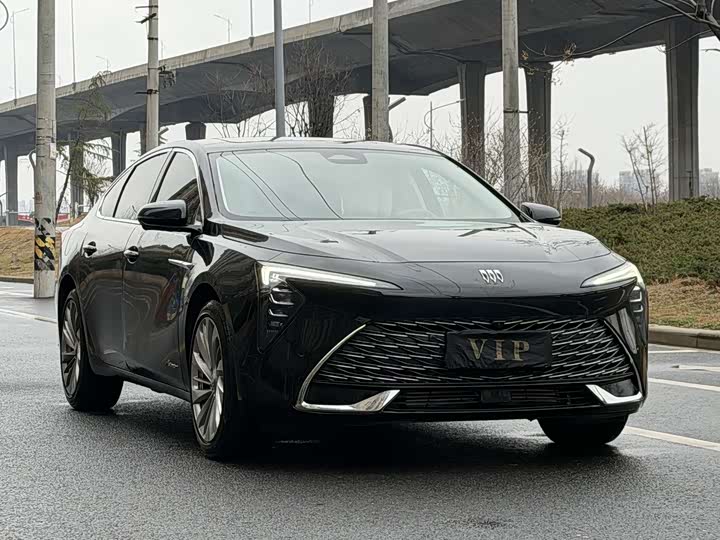 Фото 2 - Buick LaCrosse