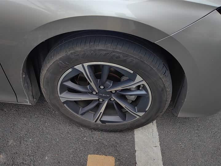 Фото 6 - GAC Aion S Max