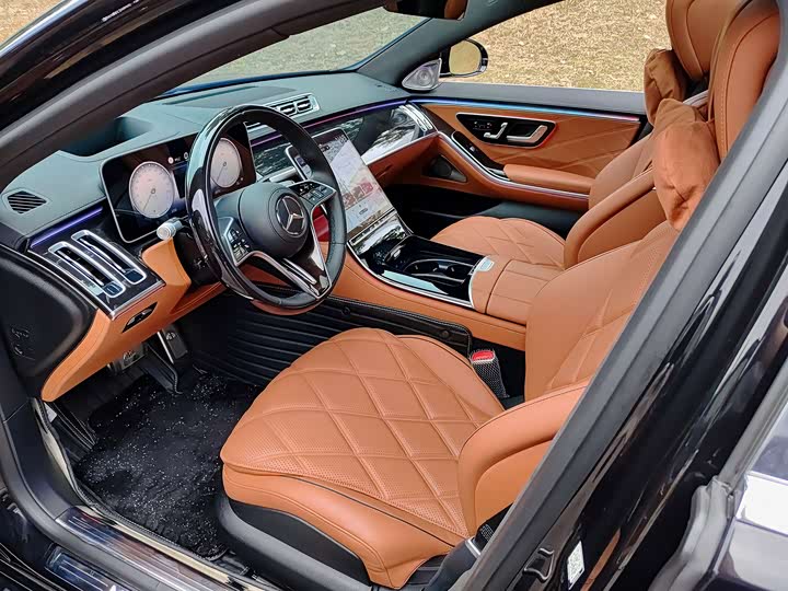 Фото 7 - Mercedes-Benz Maybach S-Class