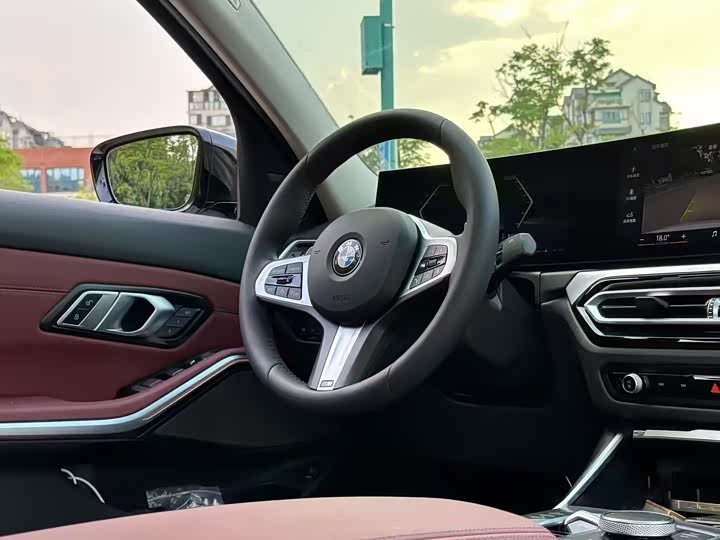 Фото 4 - BMW 3 Series