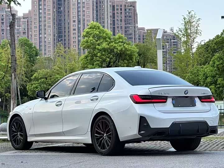 Фото 7 - BMW 3 Series