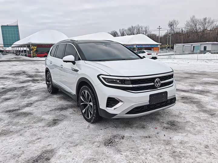 Фото 1 - Volkswagen Talagon